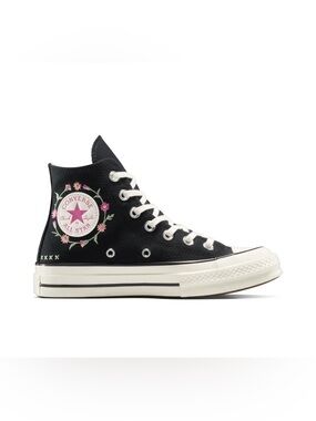Converse Chuck 70 Embroidered Flowers High Top women’s 12/ men’s 9 New in box!
